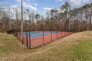 316 Trafalgar Ln, Cary, NC 27513 - Photo 35