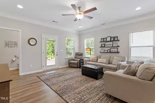 536 Lionheart Ln, Sanford, NC 27330 - Photo 11