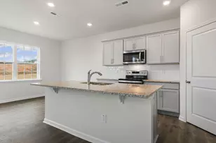 155 Chapel St, Fuquay Varina, NC 27526 - Photo 5