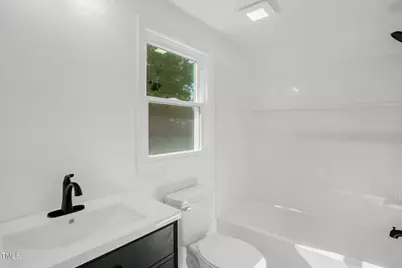 1907 Wilkins Street, Burlington, NC 27217 - Photo 35