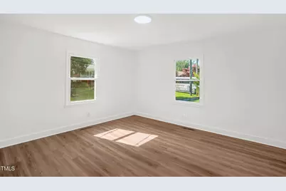 1907 Wilkins Street, Burlington, NC 27217 - Photo 19