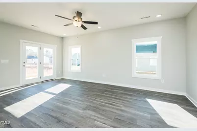 114 Chester Place, Pikeville, NC 27863 - Photo 11