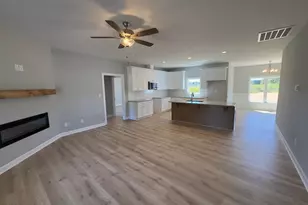 112 Lynn Ln, Selma, NC 27576 - Photo 5