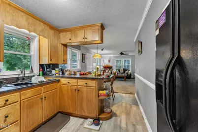 725 Colonial Drive, Raleigh, NC 27603 - Photo 9