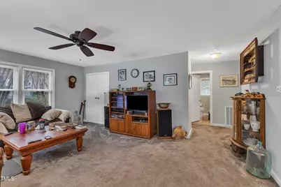 725 Colonial Drive, Raleigh, NC 27603 - Photo 5