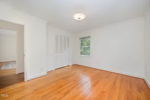 2425 Wentworth St, Raleigh, NC 27612 - Photo 25