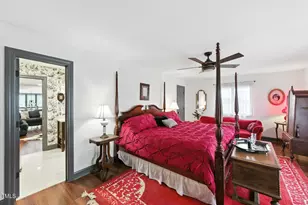 410 E Barefoot Rd, Newton Grove, NC 28366 - Photo 49