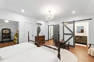 410 E Barefoot Rd, Newton Grove, NC 28366 - Photo 51