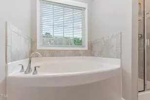 637 Stapleford Ln, Fuquay Varina, NC 27526 - Photo 19