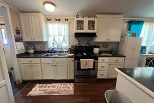 115 Howards Ln, Dunn, NC 28334 - Photo 17