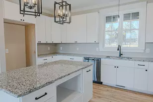 2837 Faucette Ln, Burlington, NC 27217 - Photo 15