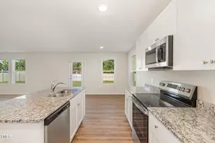 17 W Emily Gardens Dr, Selma, NC 27576 - Photo 19