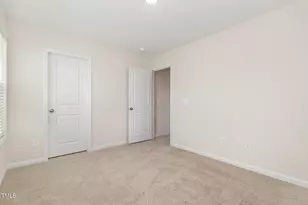 17 W Emily Gardens Dr, Selma, NC 27576 - Photo 23