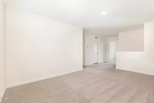 25 W Emily Gardens Dr, Selma, NC 27576 - Photo 17