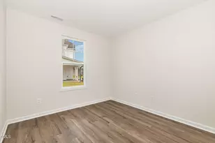 73 W Emily Gardens Dr, Selma, NC 27576 - Photo 7