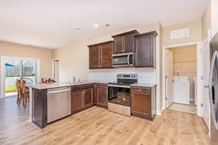 140 Rivercamp St, Clayton, NC 27527 - Photo 11