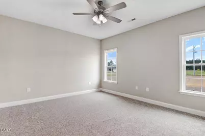 102 Chester Place, Pikeville, NC 27863 - Photo 13