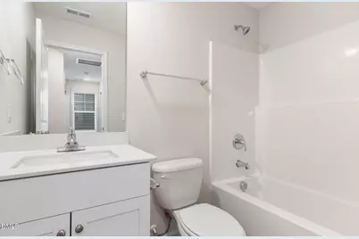 40 W Emily Gardens Drive, Selma, NC 27576 - Photo 17