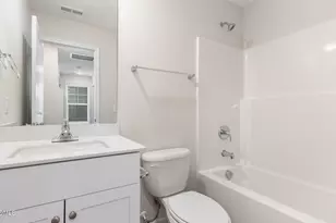 40 W Emily Gardens Dr, Selma, NC 27576 - Photo 17