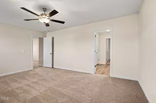 12 E Emily Gardens Dr, Selma, NC 27576 - Photo 25