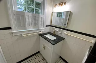 1101 W Divine St, Dunn, NC 28334 - Photo 23