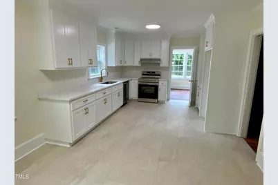 1101 W Divine Street, Dunn, NC 28334 - Photo 3