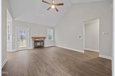 127 Daniel Street, Oxford, NC 27565 - Photo 3