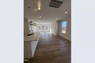 139 Favored Avenue, Sanford, NC 27330 - Photo 7