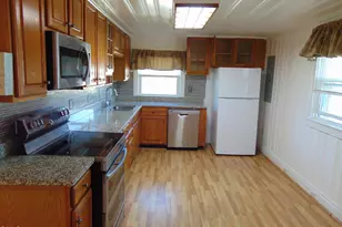 104 E Edgecombe St, Macclesfield, NC 27852 - Photo 9