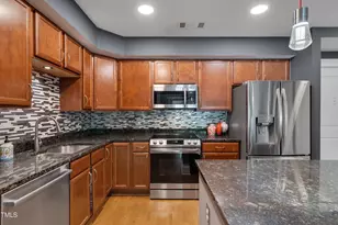 222 Glenwood Ave, Raleigh, NC 27603 - Photo 11