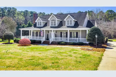 3337 Scarlet Oak Drive, Mebane, NC 27302 - Photo 1