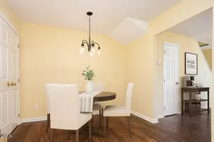 2125 Ventana Ln, Raleigh, NC 27604 - Photo 7