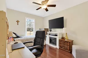 100 Avent Pines Ln, Holly Springs, NC 27540 - Photo 17