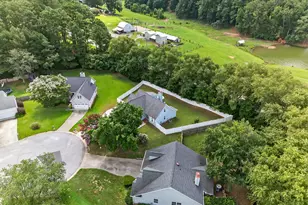 100 Avent Pines Ln, Holly Springs, NC 27540 - Photo 35