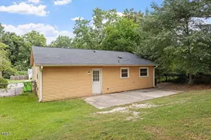 1200 Hazelnut Dr, Raleigh, NC 27610 - Photo 21