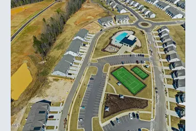 624 Hipwood Drive, Zebulon, NC 27597 - Photo 9