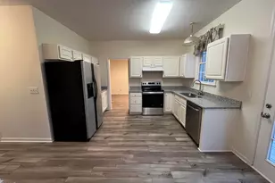 203 Caraway Ln, Cary, NC 27519 - Photo 13