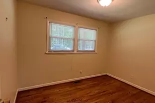 207 W Boundary St, Cary, NC 27511 - Photo 11