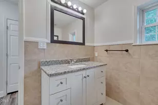 518 N Guthrie Ave, Durham, NC 27703 - Photo 13