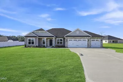 103 Brighton Street, La Grange, NC 28551 - Photo 1