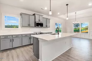 107 Brighton St, La Grange, NC 28551 - Photo 9