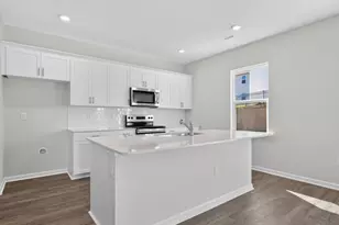 31 Saddle Mare St, Clayton, NC 27520 - Photo 5