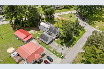 401 Goldsboro Street, Lucama, NC 27851 - Photo 17