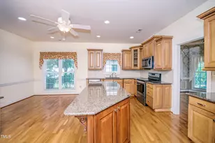 128 Crescent Dr, Dunn, NC 28334 - Photo 7