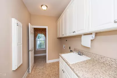 128 Crescent Drive, Dunn, NC 28334 - Photo 11