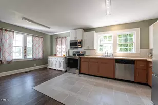 132 W Moore St, Norman, NC 28338 - Photo 21