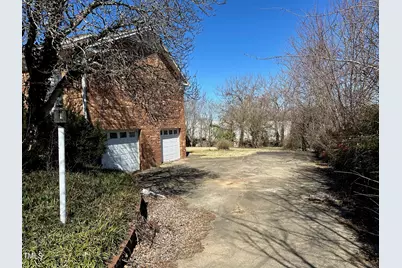 413 Montcrest Drive, Kernersville, NC 27284 - Photo 7