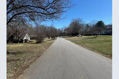 413 Montcrest Drive, Kernersville, NC 27284 - Photo 3