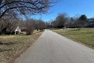 413 Montcrest Dr, Kernersville, NC 27284 - Photo 3