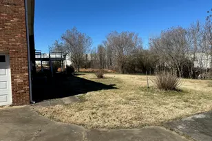 413 Montcrest Dr, Kernersville, NC 27284 - Photo 11